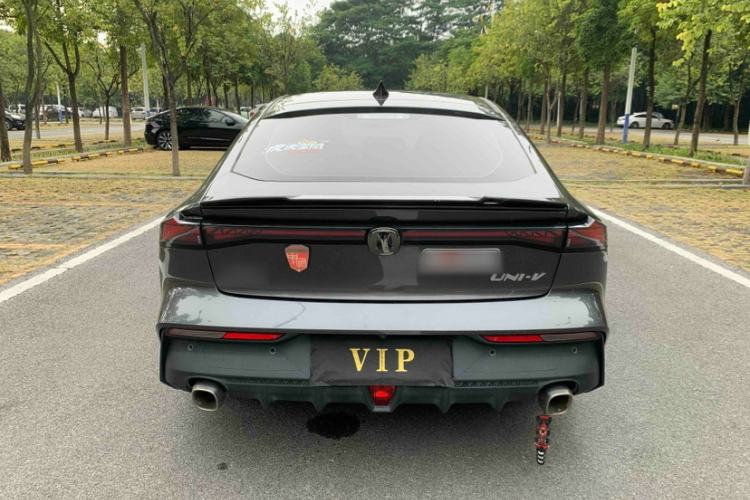 Used Changan UNI-V 2023 1.5T Prestige Model