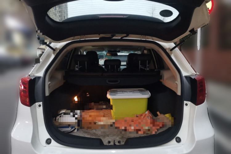 Used GAC Trumpchi GS5 Super 2016 1.8T Automatic Two-Wheel Drive Anniversary Edition Trunk