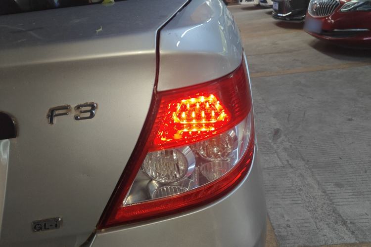 Used BYD F3 2012 Energy-Saving Model 1.5L Manual Comfort Version
