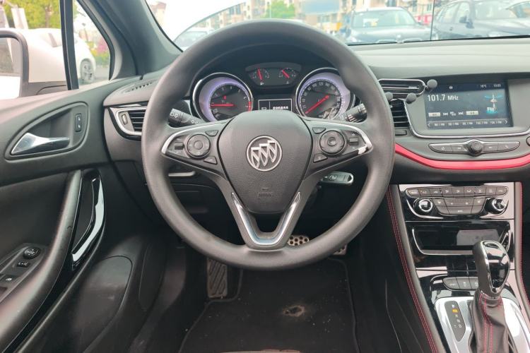 Used Buick Verano 2016 Hatchback GS 20T Dual-Clutch Passionate Sporty Model Steering Wheel