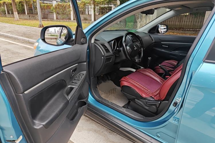 Used Mitsubishi ASX 2013 1.6L Manual Two-Wheel Drive Standard Edition
