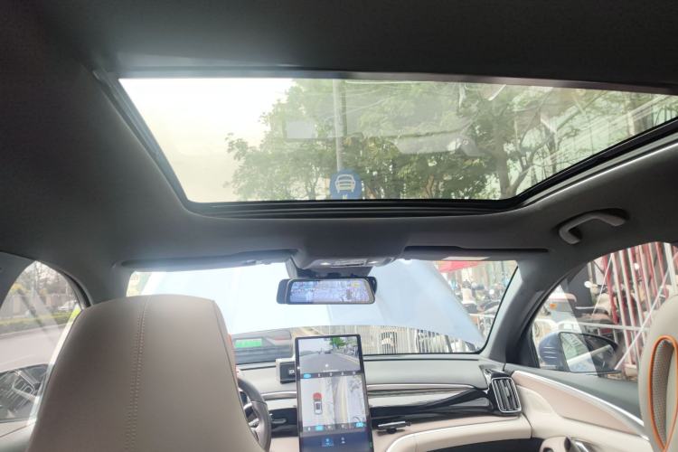 Used BYD Song Pro New Energy 2024 HONOR Edition DM-i 110KM Excellence Model Headliner