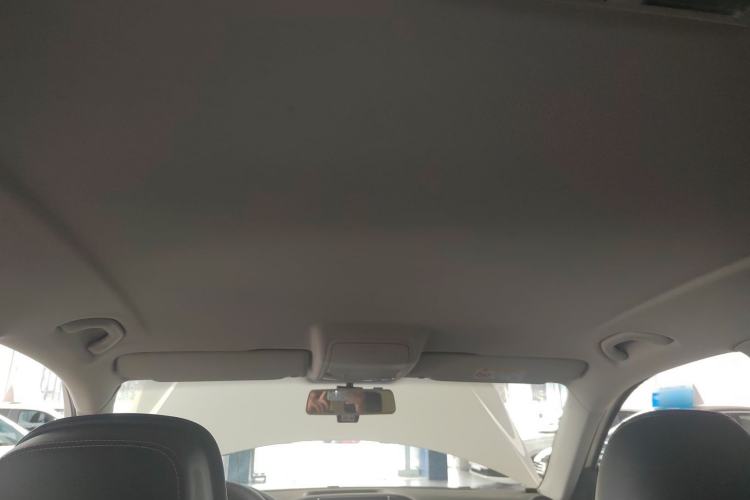 Used Volkswagen Tiguan L 2016 280TSI Automatic Two-Wheel-Drive Silk Road Style Edition
