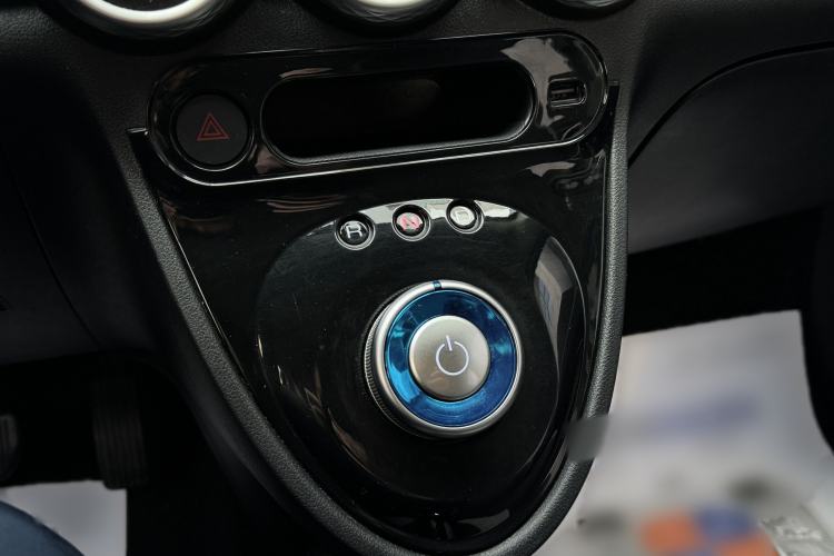 Used ORA Black Cat 2021 301 km Basic Version