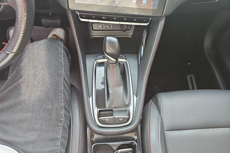 Used MG ZS 2020 180 DVVT Automatic Lite Gear Lever