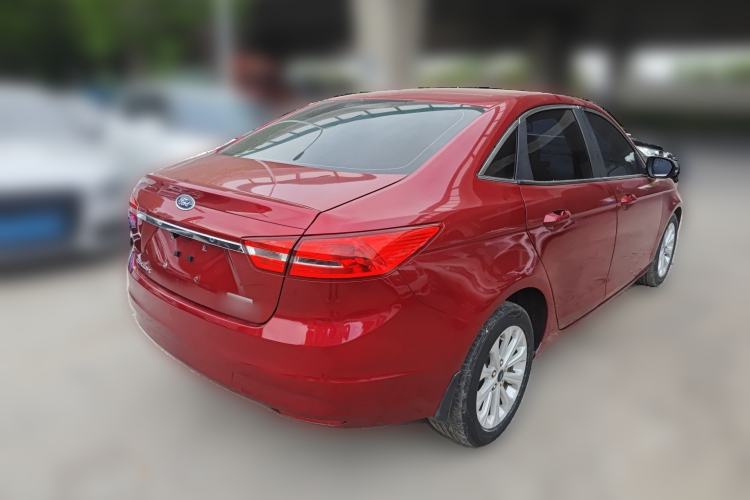 Used Ford Escort 2015 1.5L Automatic Fashion Model
