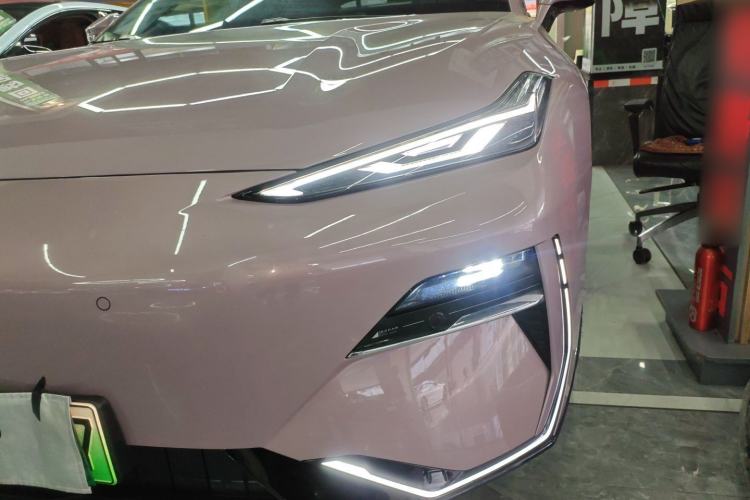 Used Geely Galaxy E8 2025 700 km Long-Range Intelligent Driving Version
