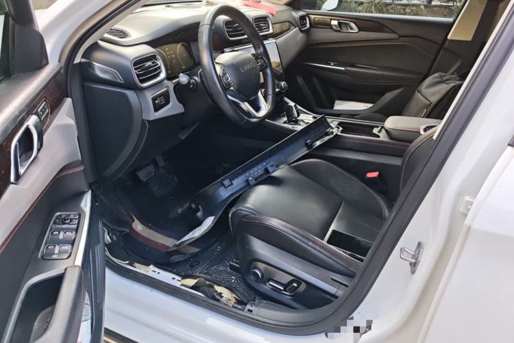 Used Lynk & Co 02 2019 1.5T DCT Two-Wheel Drive Pro Edition China VI Standard
