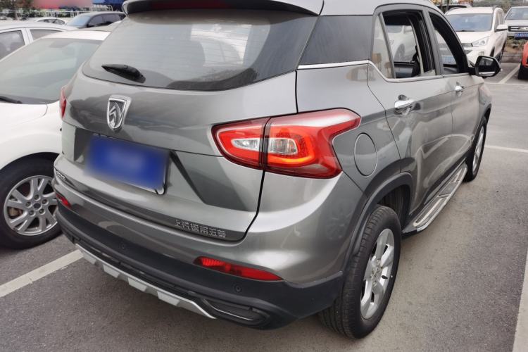 Used Baojun 510 2017 1.5L Manual Fashion Model