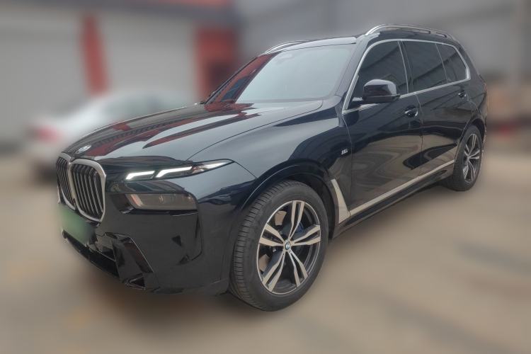 Used BMW X7 2023 xDrive40i Luxury M Sport Package