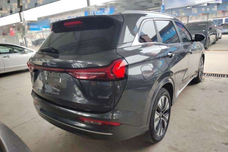 Used Landian E5 PLUS 2026 Model 165km Long-Range First-Adoption Version Ultra 7-seater
