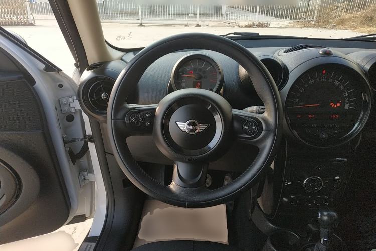 Used MINI Countryman 2014 1.6T COOPER ALL4 Fun
