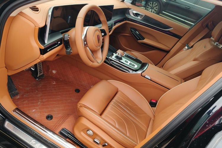 Used Hongqi H9 2025 Model Facelifted 2.0T Two-Wheel Drive Flag-Style Luxury Business Edition, 5 Seats