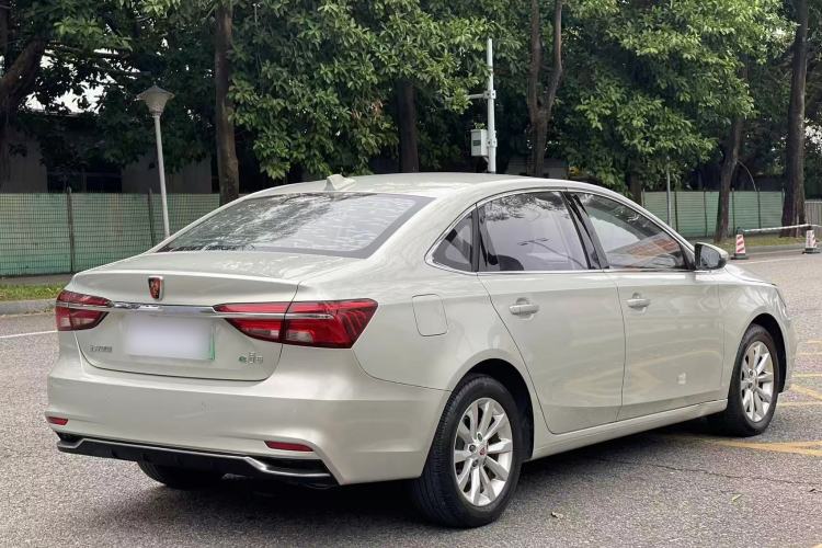 Used Roewe i6 New Energy 2017 45T Hybrid Connect & Smart Enjoyment Edition