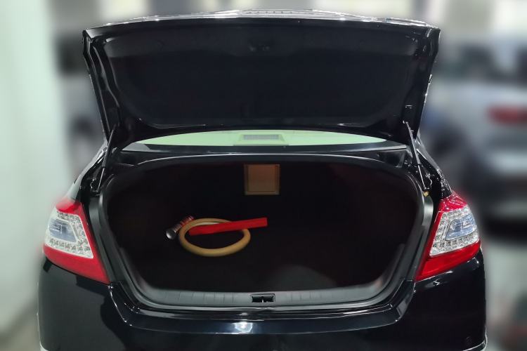 Used Nissan Teana 2011 2.5L XL Glory Edition
