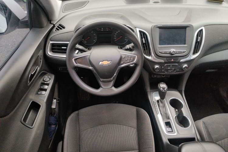 Used Chevrolet Equinox 2019 535T Automatic Lingjie Edition China VI Standard Steering Wheel