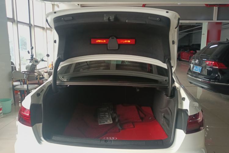 Used Audi A4L 2024 40 TFSI Luxury Dynamic Edition
