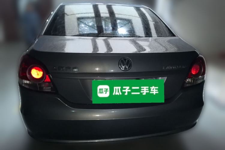 Used Volkswagen Lavida 2011 1.6L Manual Joy Version
