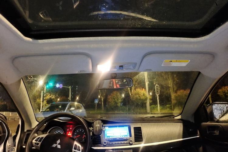 Used Mitsubishi Lancer EX 2016 1.8L Manual Black-and-White Retro Edition