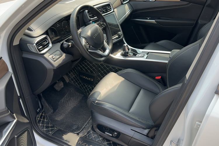 Used Lynk & Co 01 2020 2.0T Two-Wheel Drive Pure Pro Version China VI Standard