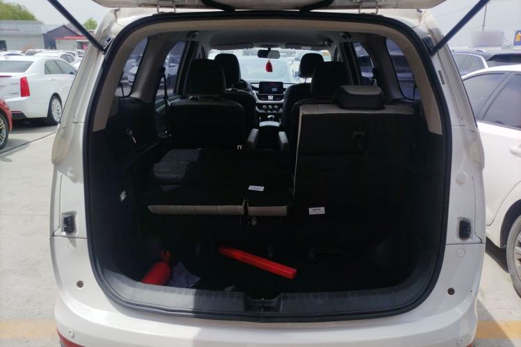 Used Baojun 730 2021 1.5T CVT Fashion Version 7 Seats