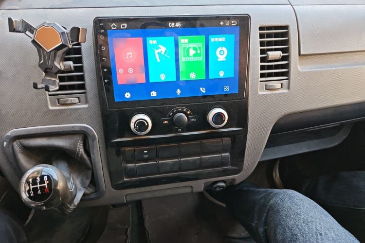 Used Foton Scenic G7 2020 2.4L Commercial Version Short Wheelbase Flat-Top 2-Seater Van China VI Emission Standard 4K22D4M
