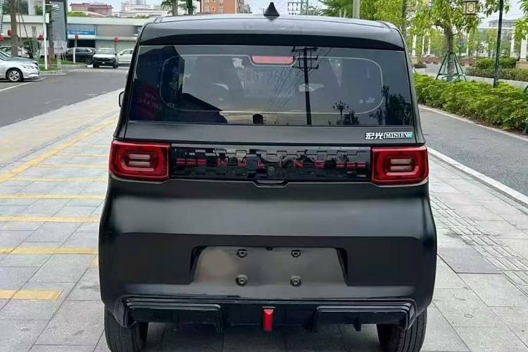 Used Wuling Hongguang MINIEV 2021 Macaron Premium Model – Lithium Iron Phosphate