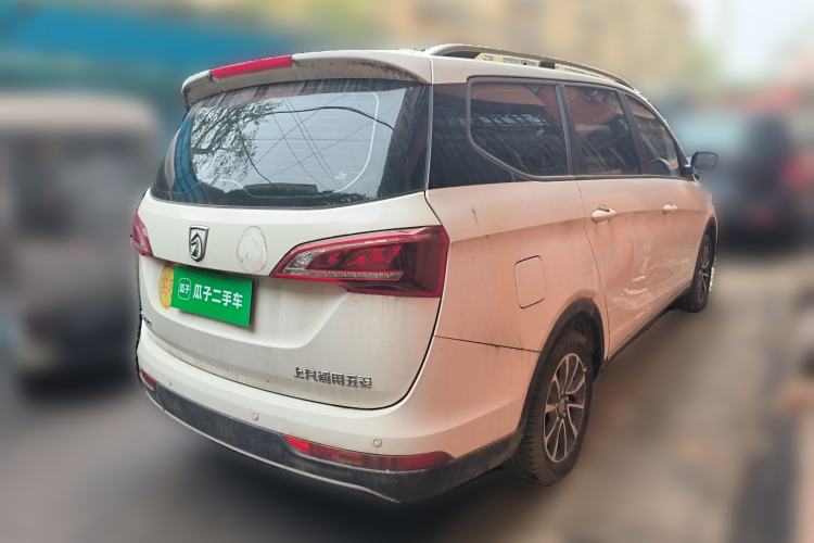 Used Baojun 730 2019 1.5L Manual Fashion Model 7-seater National V Rear Right 45 Deg