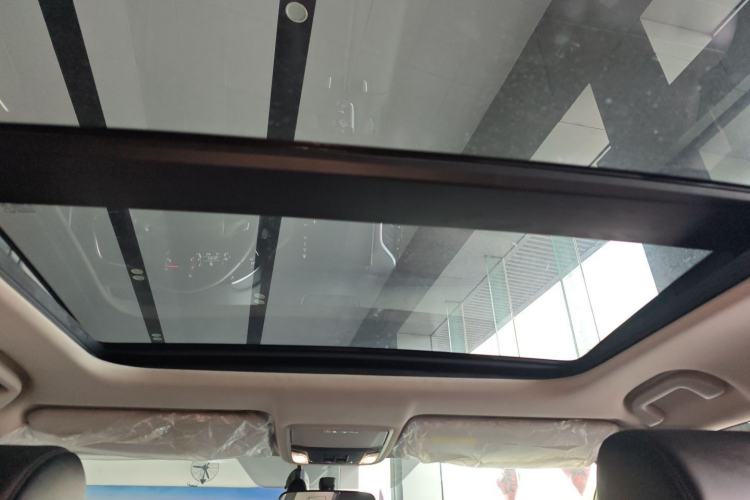 Used Honda Avancier 2017 240TURBO Two-Wheel Drive Comfort Version Headliner