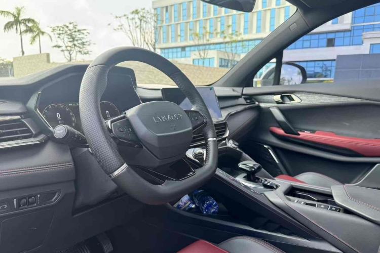 Used Lynk & Co 06 2020 1.5T JinPro model