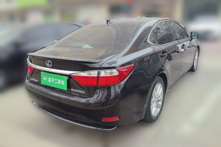 Used Lexus ES 2014 300h Luxury Edition