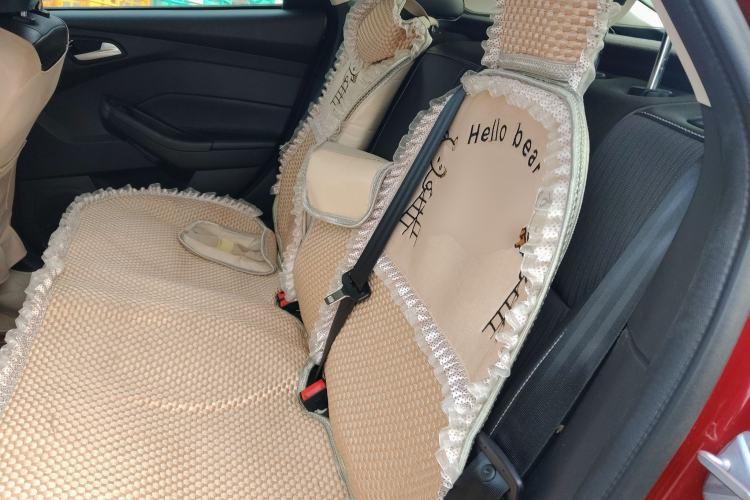 Used Ford Focus 2012 Hatchback 1.6L Automatic Fashion Edition
