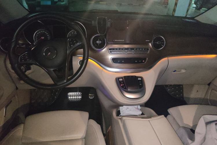 Used Mercedes-Benz V-Class 2022 V 260 L Long-wheelbase Luxury Edition
