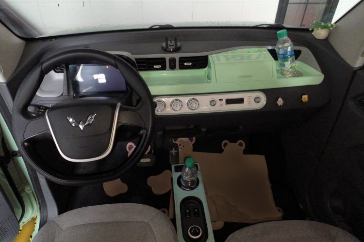 Used Wuling Hongguang MINIEV 2021 Macaron Premium Model – Lithium-NMC
