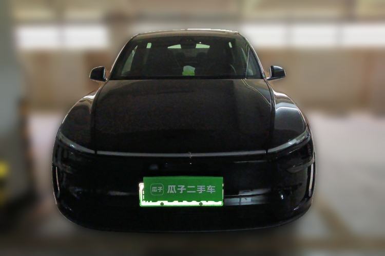 Used Tesla Model Y L 2025 Model Long-Range All-Wheel-Drive Version Front