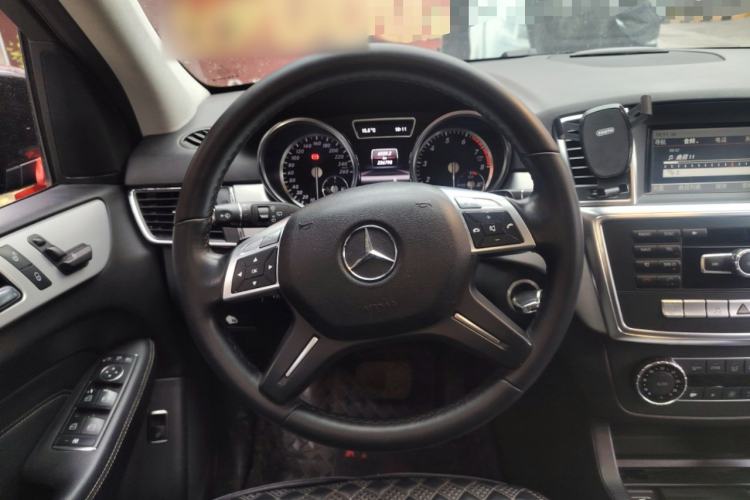 Used Mercedes-Benz M-Class 2012 ML 300