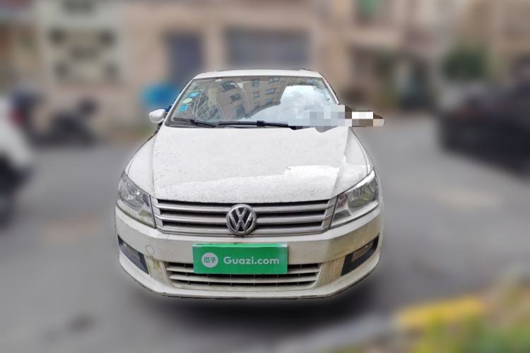 Used Volkswagen Santana 2015 1.6L Manual Comfort Edition Front