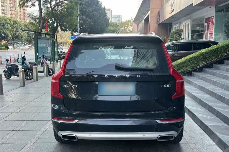 Used Volvo XC90 2019 T6 Zhiyi Edition 7-Seater China VI Standard
