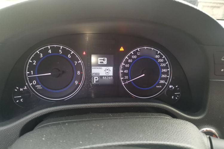 Used Infiniti G Series 2010 G37 Coupe Convertible Rosewood Edition Instrument Cluster