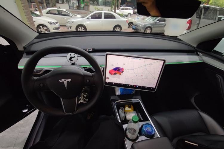 Used Tesla Model Y 2023 Rear-Wheel-Drive Version
