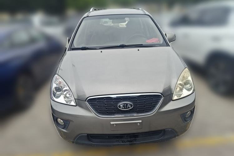 Used Kia Carens 2011 2.0L 7-Seater Automatic Standard Edition Front