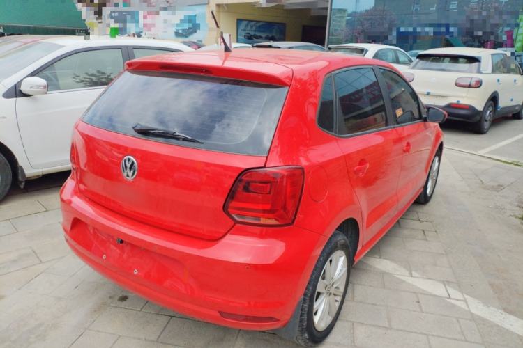 Used Volkswagen Polo 2014 1.6L Manual Comfort Edition
