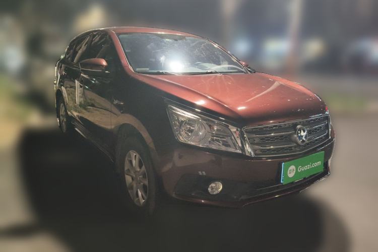 Used Venucia T70 2015 1.6L Manual Ruixing Edition
