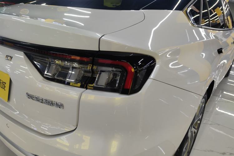 Used Ford Mondeo 2022 Facelifted EcoBoost 245 Ultimate Edition Exterior 3