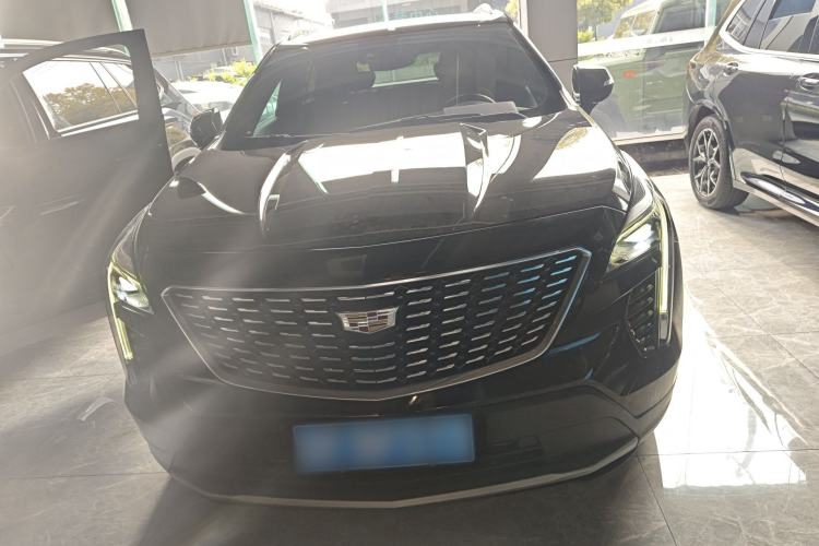 Used Cadillac XT4 2022 28T Two-Wheel Drive Prestige Version
