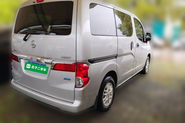 Used Nissan NV200 2014 1.6L Manual Luxury Model China IV Standard Rear Right 45 Deg