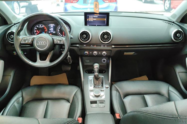 Used Audi A3 2018 30th Anniversary Edition Limousine 35 TFSI Fashion Model
