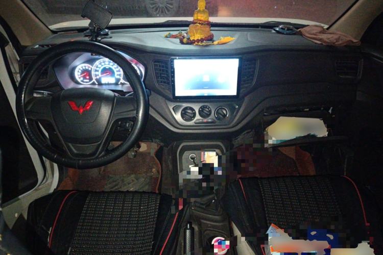 Used Wuling Hongguang V 2022 1.5L Jingqu Edition Electric-Assist LAR
