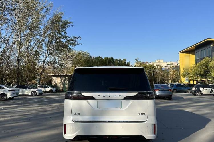 Used VOYAH Dream 2022 Low-Carbon Edition Dream+ Smart Enjoyment Package