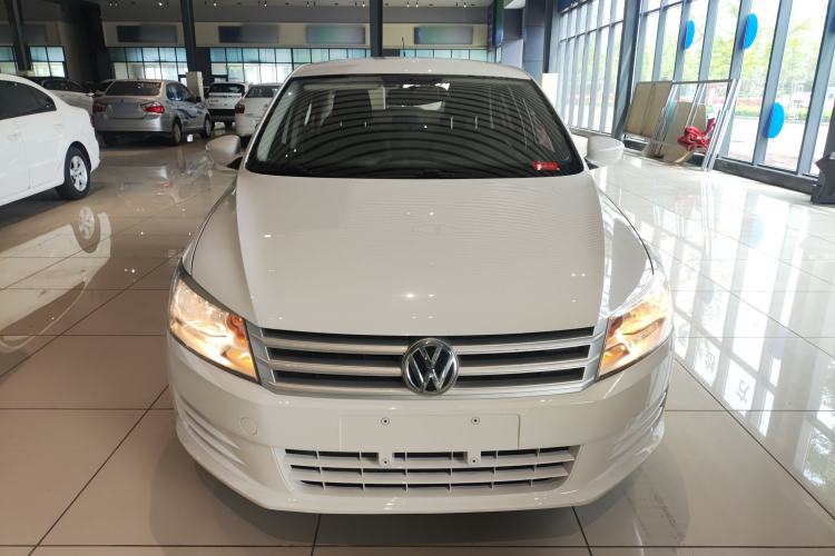 Used Volkswagen Santana 2015 1.6L Automatic Fashion Edition Front